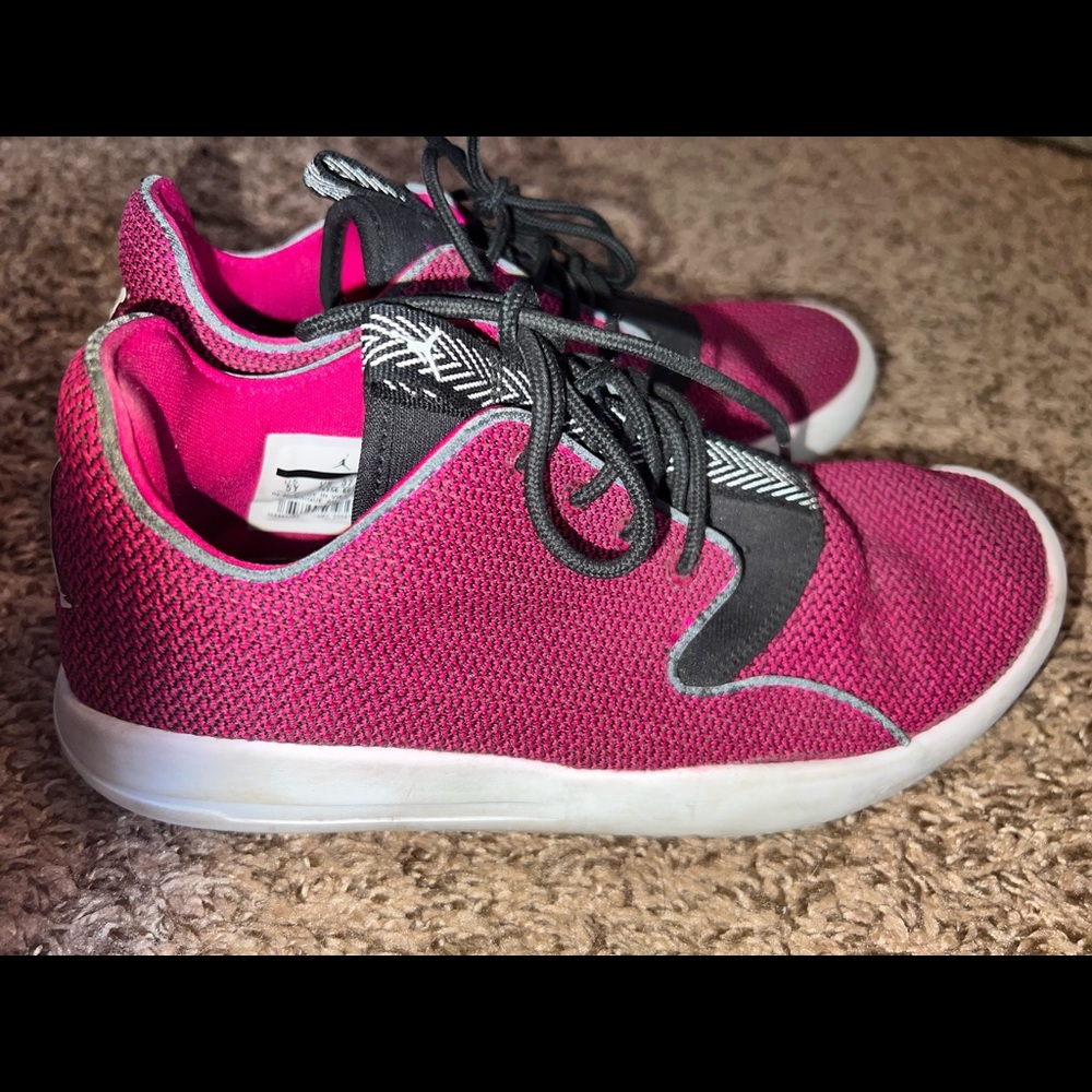 Jordan Eclipse - image 2